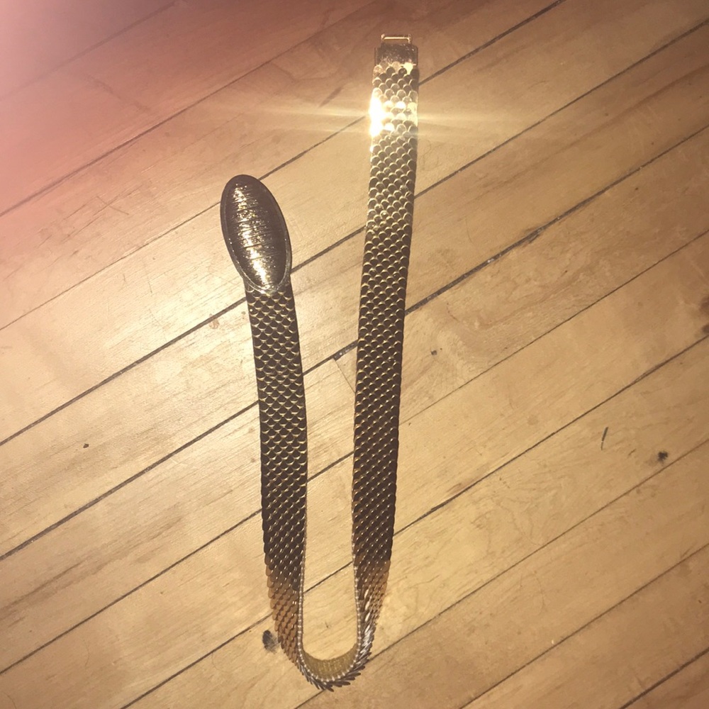 Vintage stretch belt gold one size fits